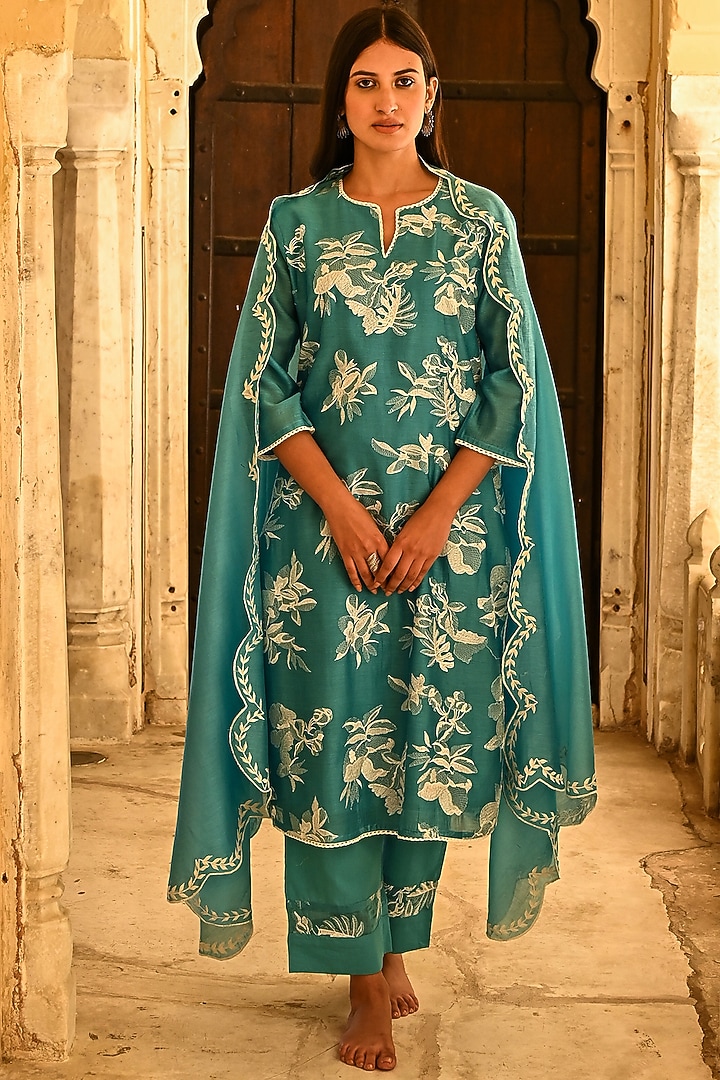 Teal Blue Embroidered Kurta Set by Kameez at Pernia's Pop Up Shop