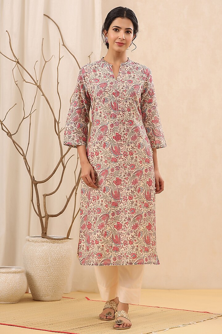 Ivory Cotton Floral Block Printed Kurta Set by Kameez at Pernia's Pop Up Shop