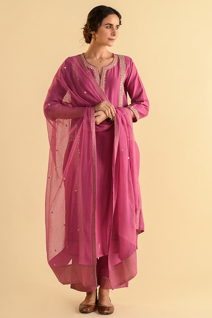 Pink Chanderi Embroidered Kurta Set by Kameez at Pernia's Pop Up Shop