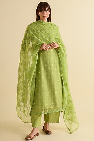 Green Chanderi Embroidered Kurta Set by Kameez