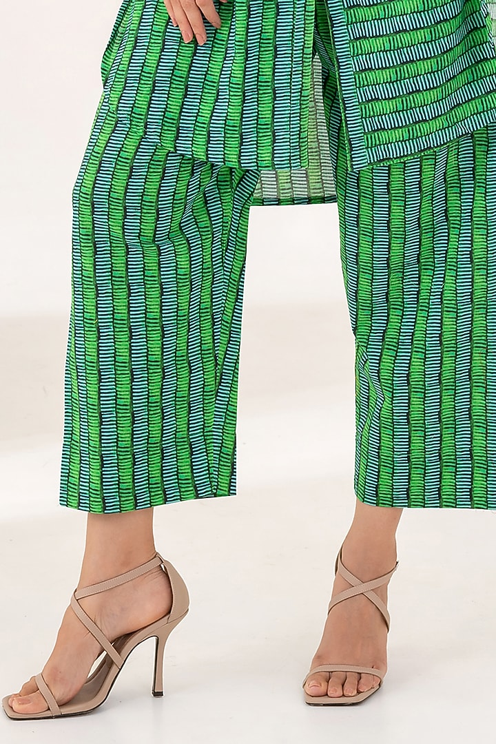 Green Cotton Printed Co-Ord Set by Kameez at Pernia's Pop Up Shop