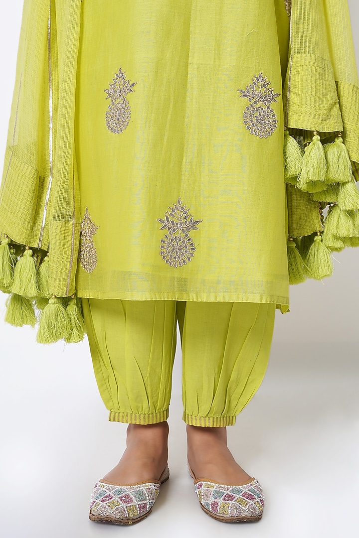 Lime Yellow Chanderi Gota Embroidered Kurta Set by Kameez at Pernia's Pop Up Shop