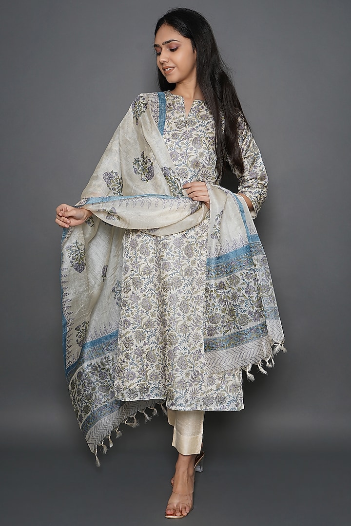 White & Blue Tussar Silk Floral Hand Block Printed Kurta With Dupatta by Kameez at Pernia's Pop Up Shop