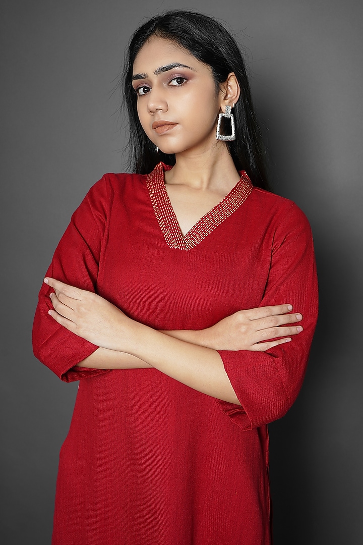 Red Wool Kurta Set by Kameez at Pernia's Pop Up Shop