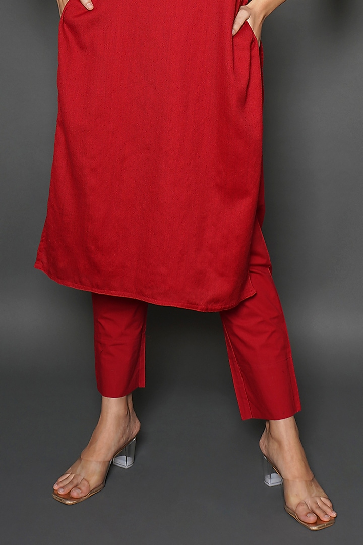 Red Wool Kurta Set by Kameez at Pernia's Pop Up Shop