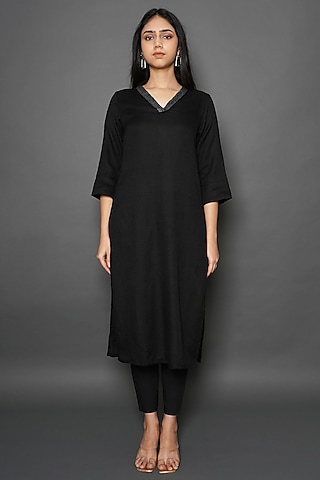 Black Wool Kurta Set by Kameez