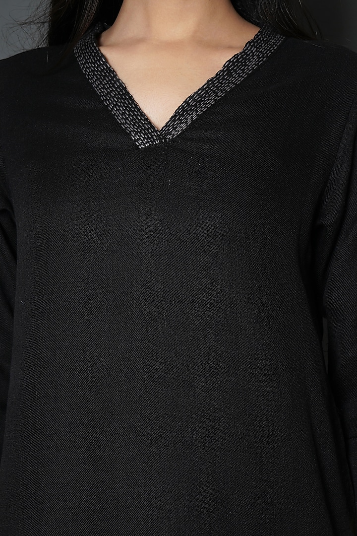 Black Wool Kurta Set by Kameez at Pernia's Pop Up Shop