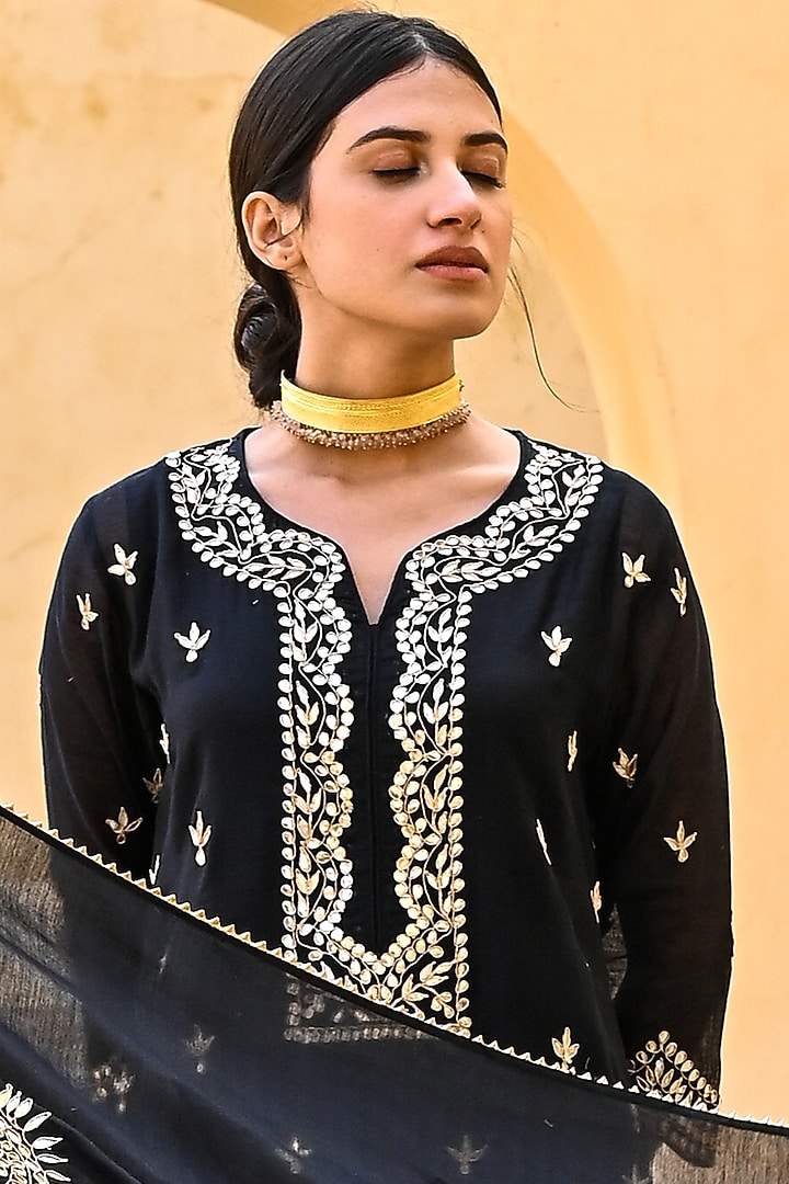 Midnight Black Embroidered Kurta Set by Kameez at Pernia's Pop Up Shop