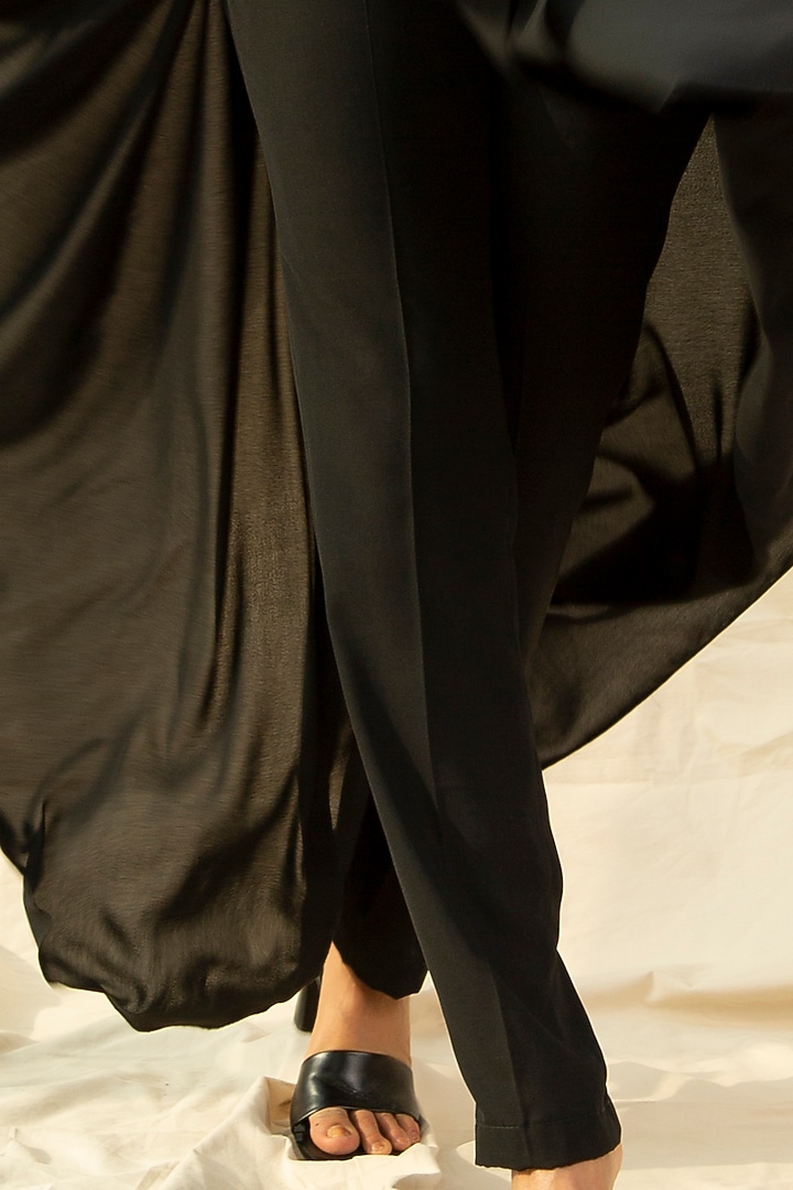 Black Micro Polyester Kurta Set by Kamaali Pret at Pernia's Pop Up Shop