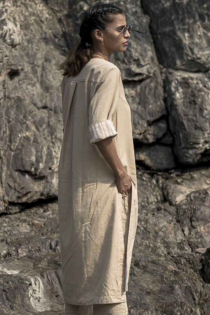 Beige Hand Embroidered Kurta by Kavana at Pernia's Pop Up Shop