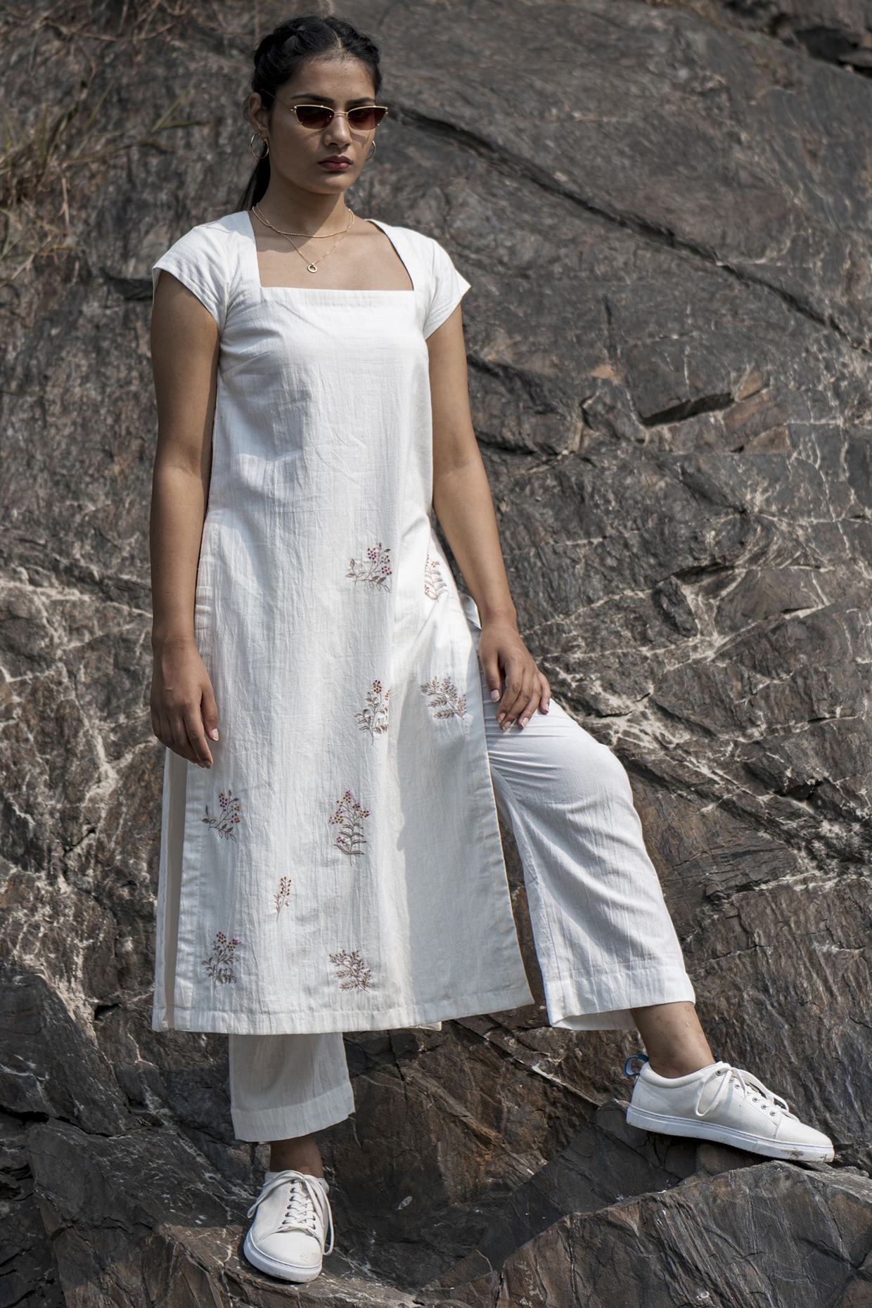 Ajio White Kurti Designs Under 500 | Ajio White Kurti Collections Under 500  part1 - YouTube