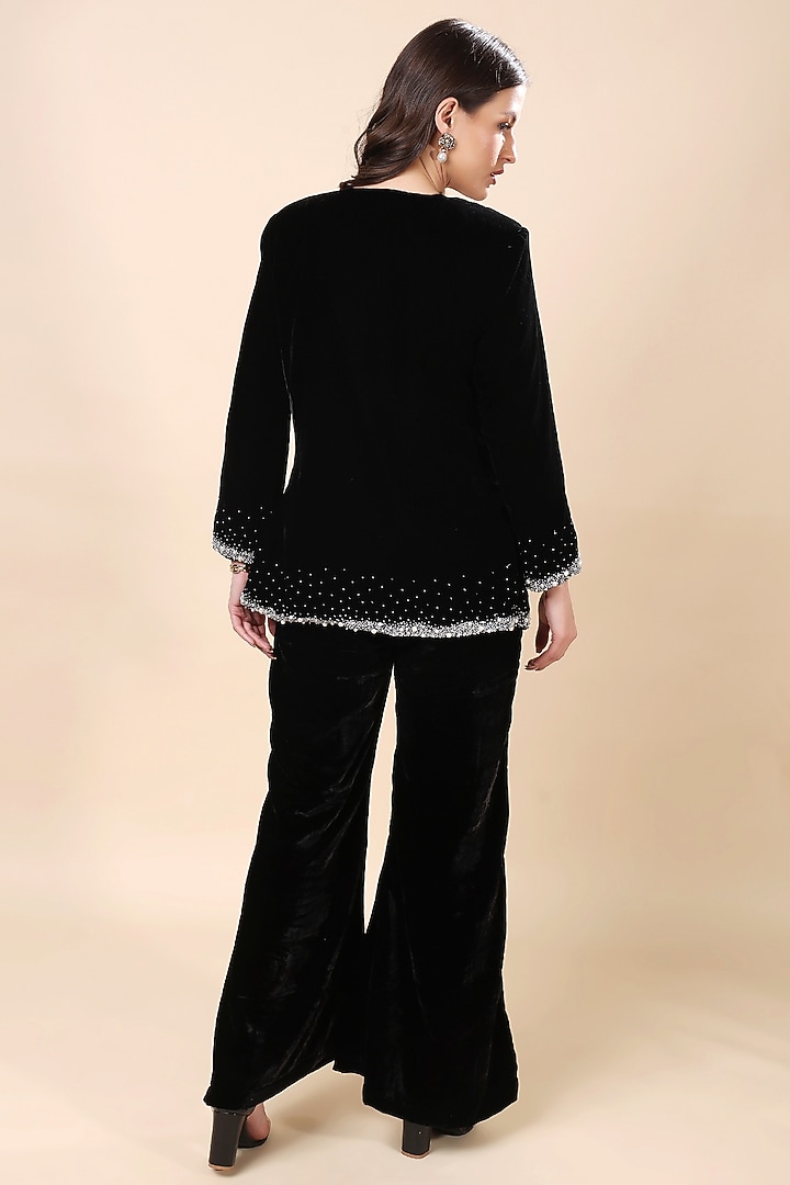 Black Viscose Velvet Hand Embroidered Co-Ord Set by Kanchi Khurana Couture at Pernia's Pop Up Shop
