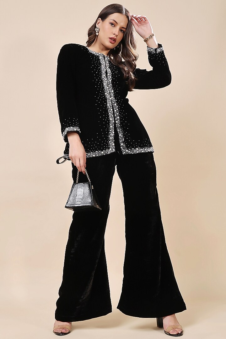 Black Viscose Velvet Hand Embroidered Co-Ord Set by Kanchi Khurana Couture at Pernia's Pop Up Shop