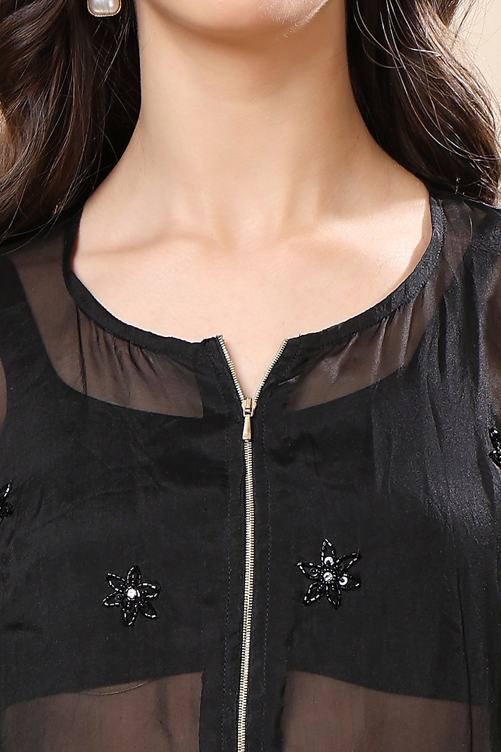 Black Silk Organza Co-Ord Set by Kanchi Khurana Couture at Pernia's Pop Up Shop