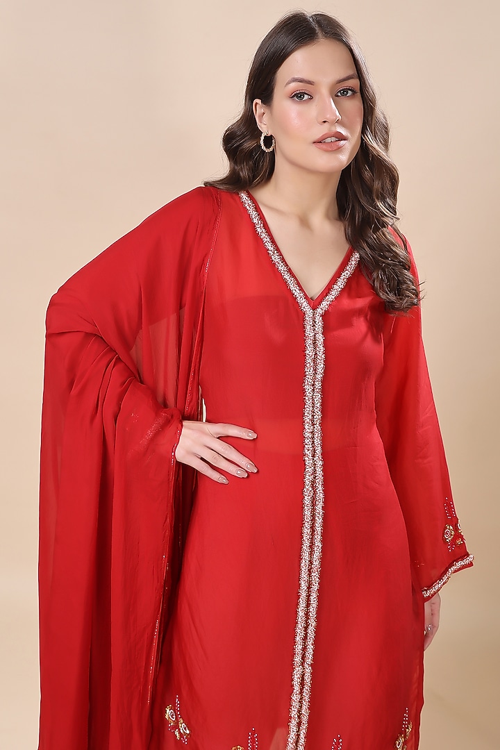 Red Silk Organza Hand Embroidered Kurta Set by Kanchi Khurana Couture at Pernia's Pop Up Shop