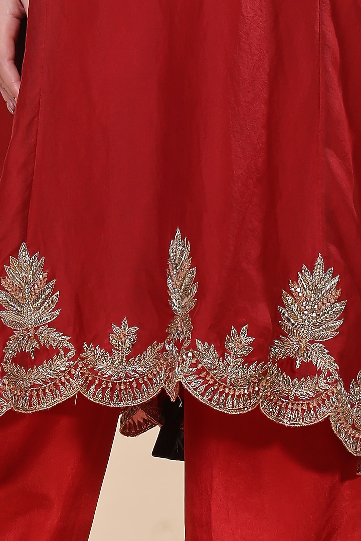 Maroon Silk Organza Hand Embroidered Kurta Set by Kanchi Khurana Couture at Pernia's Pop Up Shop