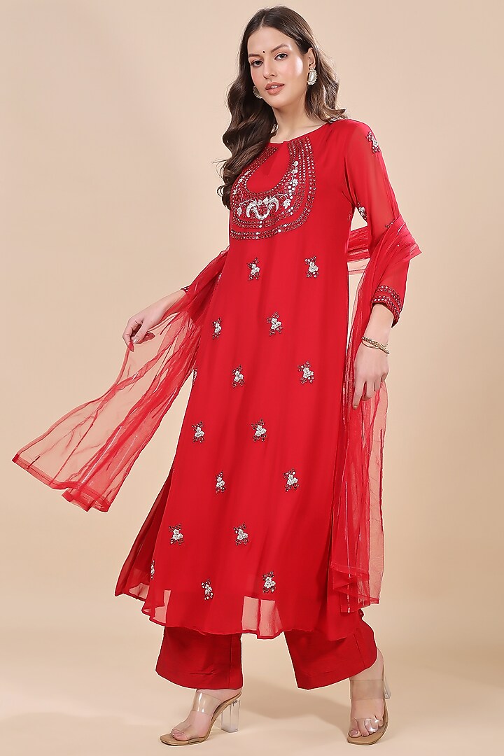 Red Georgette Hand Embroidered Kurta Set by Kanchi Khurana Couture at Pernia's Pop Up Shop
