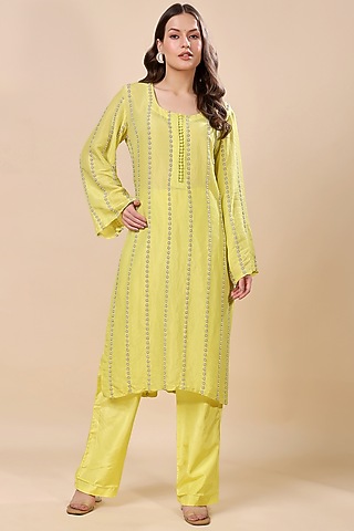 Yellow Tissue Hand Embroidered Kurta Set by Kanchi Khurana Couture