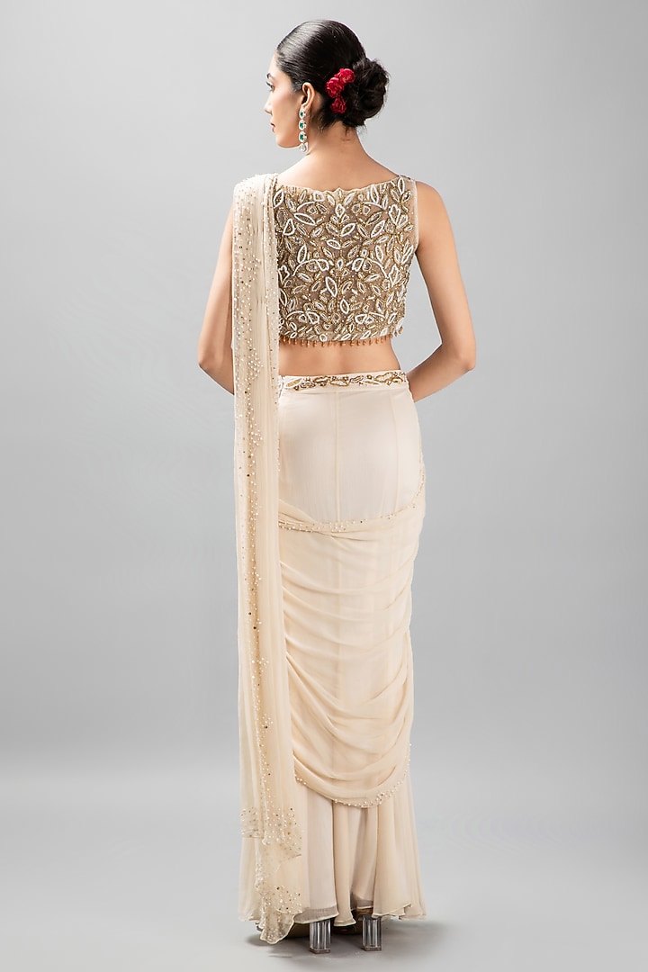 Ivory Silk Chiffon Pre-Draped Wedding Saree Set by KANJ By Priyanka Sakhuja at Pernia's Pop Up Shop