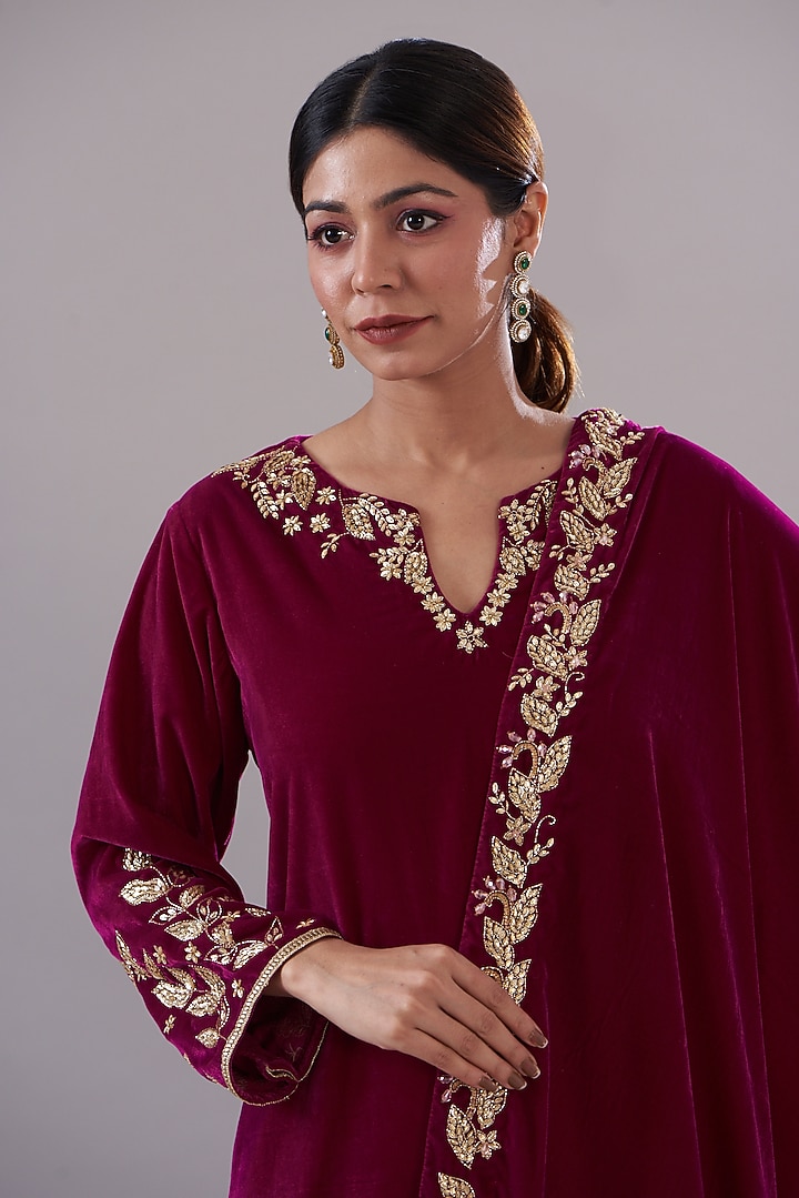 Wine Velvet Hand Embroidered Kurta Set by KANJ By Priyanka Sakhuja at Pernia's Pop Up Shop