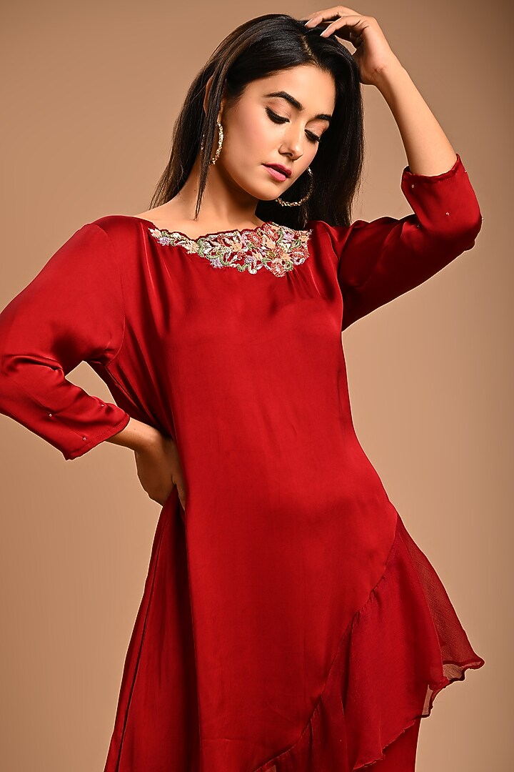 Deep Red Georgette Pant Set by KANIKA MITTAL at Pernia's Pop Up Shop