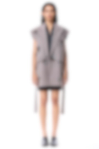 Grey Acrylic & Wool Embellished Vest by Kanika Goyal at Pernia's Pop Up Shop