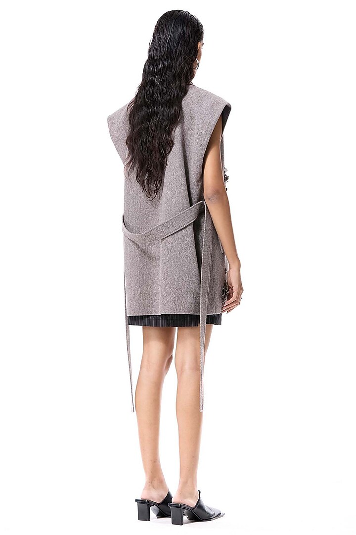 Grey Acrylic & Wool Embellished Vest by Kanika Goyal at Pernia's Pop Up Shop
