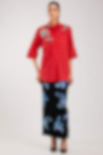 Red Cotton Hand Embellishment Shirt by Kanika Goyal at Pernia's Pop Up Shop
