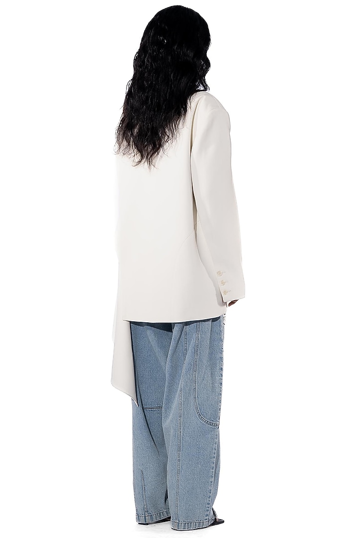 White Polyester Blazer Set by Kanika Goyal at Pernia's Pop Up Shop