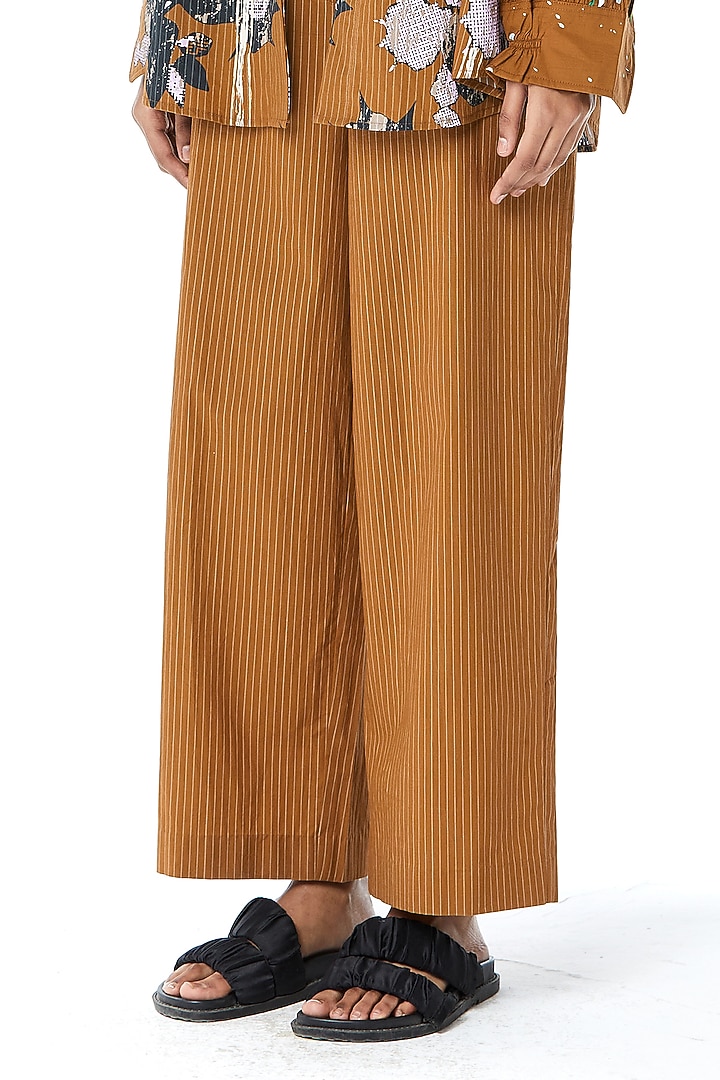 Multi-Colored Cotton Engineered Printed Co-Ord Set by Kanika Goyal at Pernia's Pop Up Shop