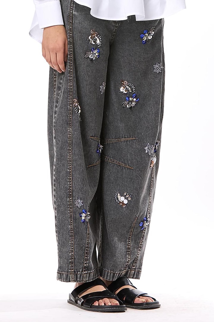 Black Cotton Embellished Denim Pants by Kanika Goyal at Pernia's Pop Up Shop