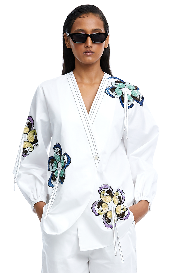 White Cotton Embellished Wrapped Shirt by Kanika Goyal at Pernia's Pop Up Shop