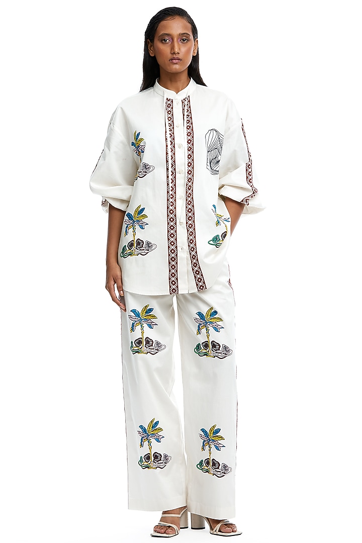 Off-White Polyester Printed Co-Ord Set by Kanika Goyal at Pernia's Pop Up Shop
