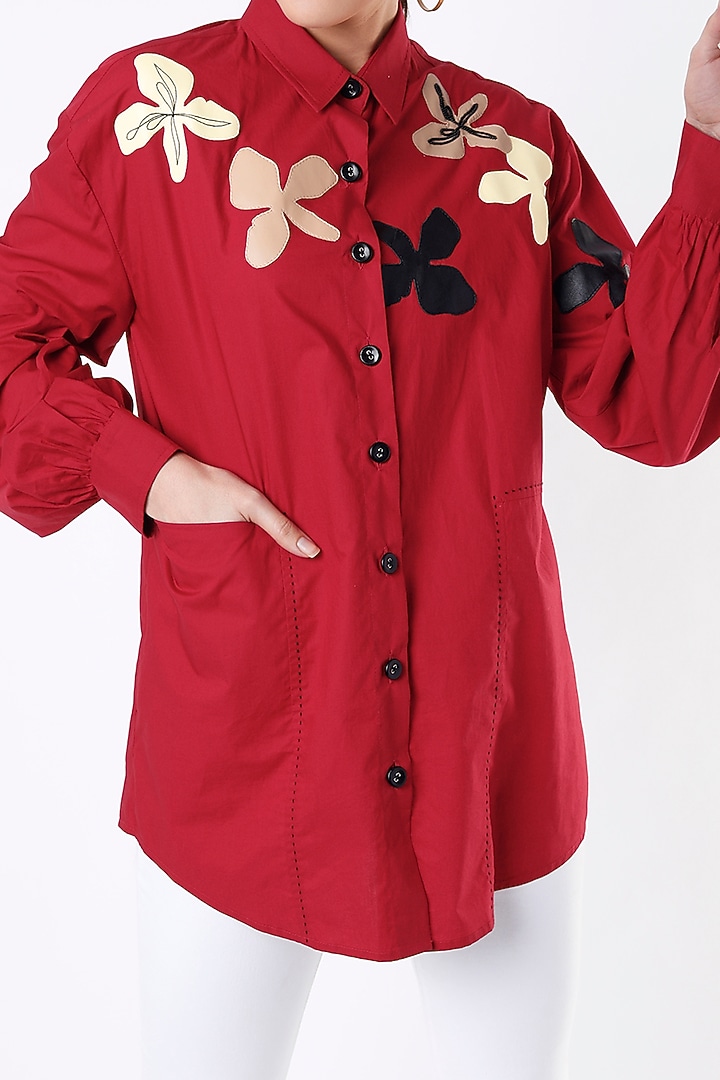 Red Floral Applique Shirt by Kanika Goyal at Pernia's Pop Up Shop