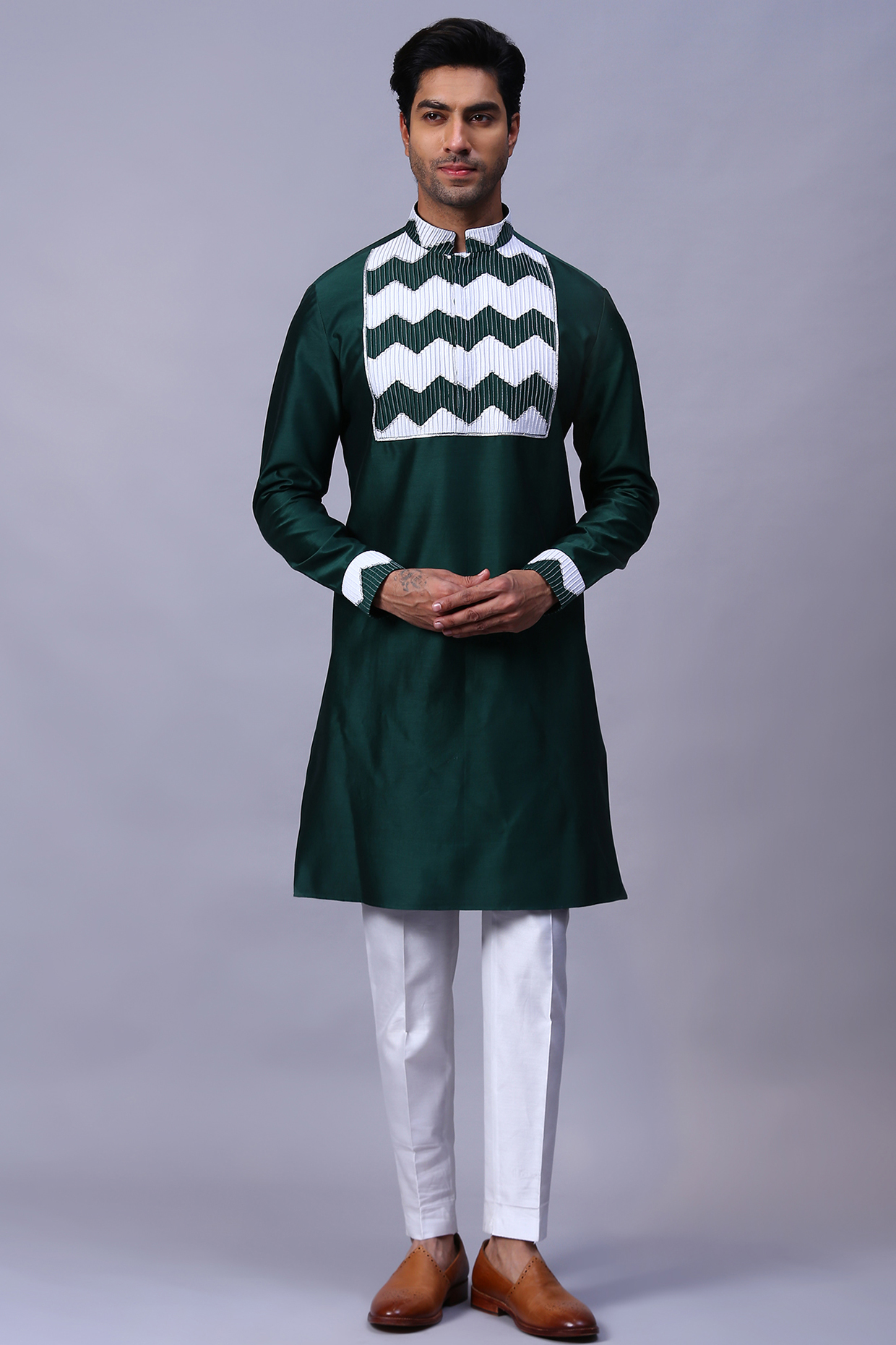 Green Chanderi Kurta Set by Kanishk Mehta Designs