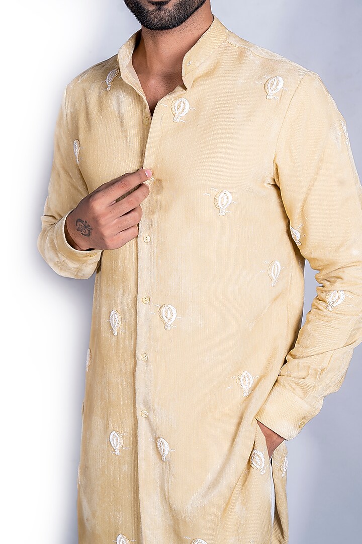 Beige Embroidered Kurta Set by Kanishk Mehta Designs at Pernia's Pop Up Shop