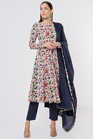 Ivory Printed Kurta Set by Kaori By Shreya