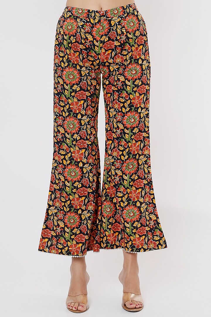Navy Blue Floral Printed Kurta Set by Kaori By Shreya at Pernia's Pop Up Shop