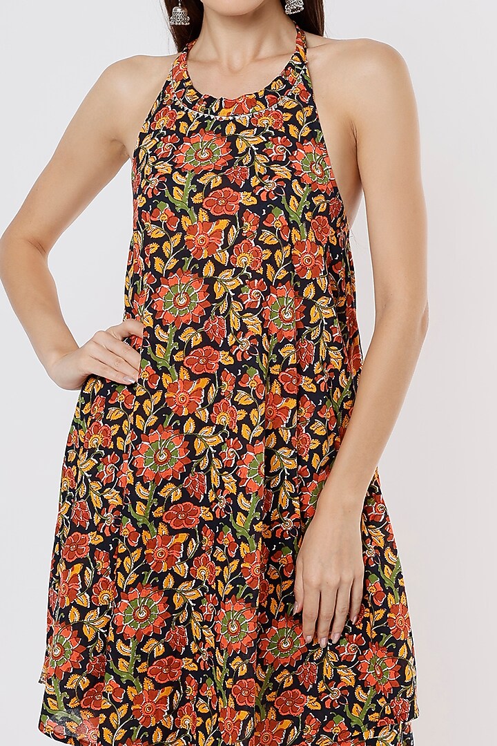 Navy Blue Floral Printed Kurta Set by Kaori By Shreya at Pernia's Pop Up Shop