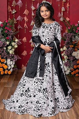 Black & White Crepe Floral Printed Lehenga Set For Girls by Kirti Agarwal Pret n Couture