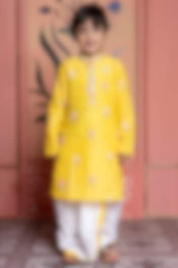 Yellow Mul Chanderi Embroidered Kurta Set For Boys by Kirti Agarwal Pret n Couture at Pernia's Pop Up Shop