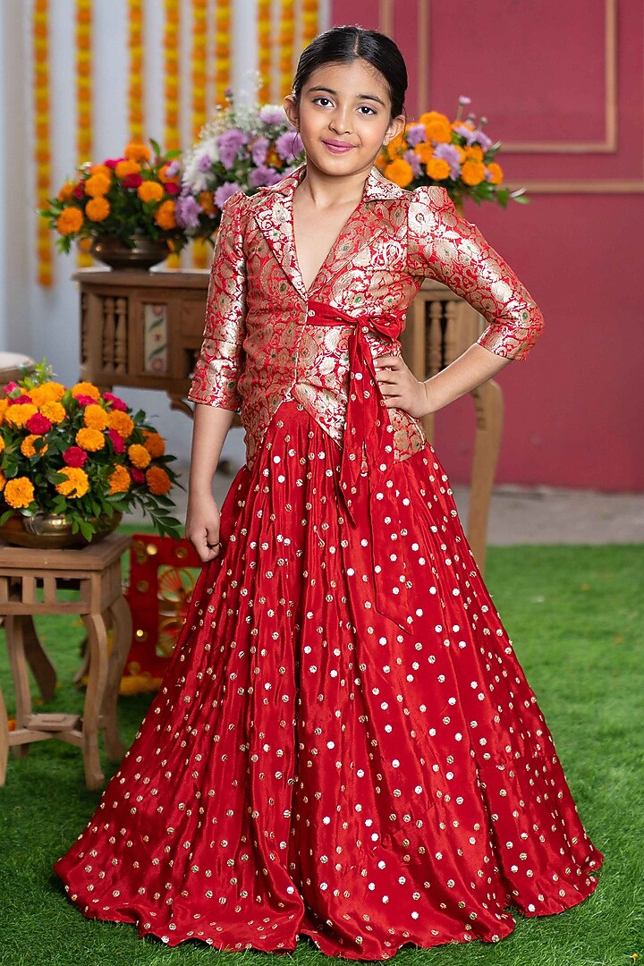 Red Pure Brocade Silk Lehenga Set For Girls by Kirti Agarwal Pret n Couture at Pernia's Pop Up Shop