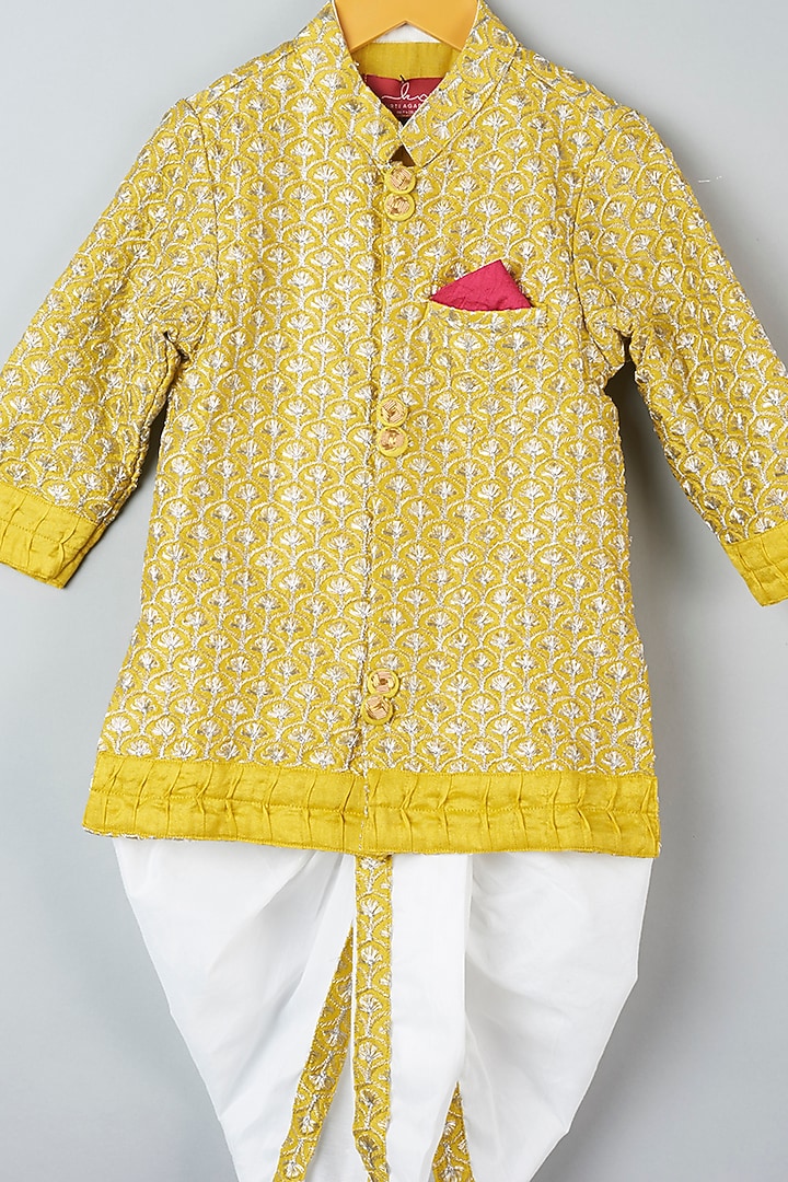 Yellow Embroidered Kurta Set For Boys by Kirti Agarwal Pret n Couture at Pernia's Pop Up Shop