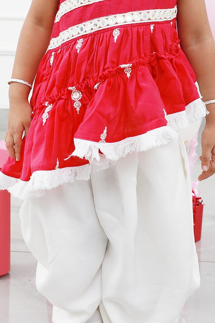 Pink Chanderi Embroidered Kurta Set For Girls by Kirti Agarwal Pret n Couture at Pernia's Pop Up Shop