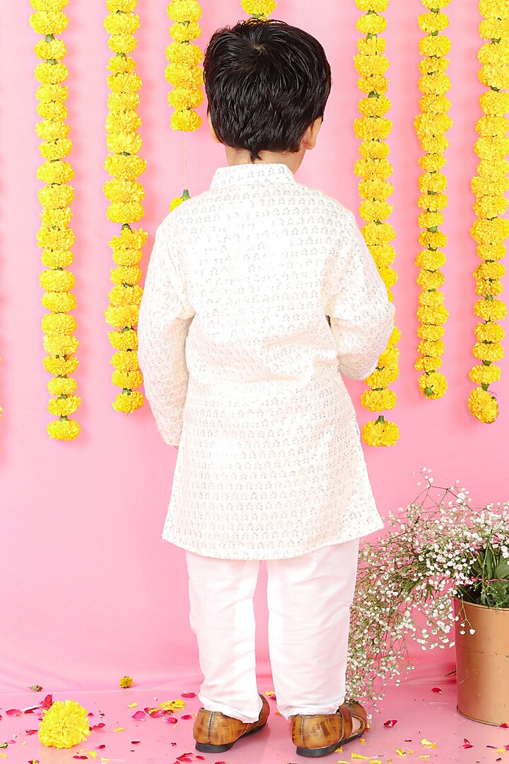 White Georgette & Cotton Silk Embroidered Kurta Set For Boys by Kirti Agarwal Pret n Couture at Pernia's Pop Up Shop