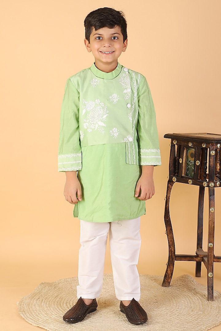 Green Chanderi Silk & Cotton Silk Embroidered Kurta Set For Boys by  Kirti Agarwal Pret n Couture