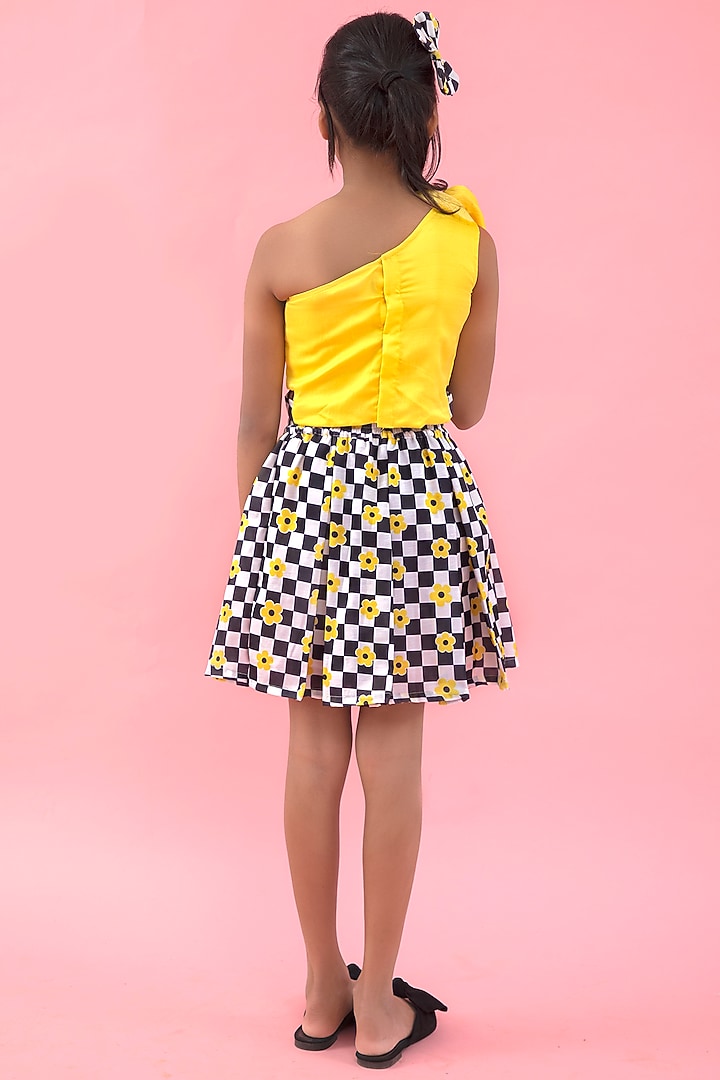 Black & White Linen Satin Checkered Skirt Set For Girls by Kirti Agarwal Pret n Couture at Pernia's Pop Up Shop