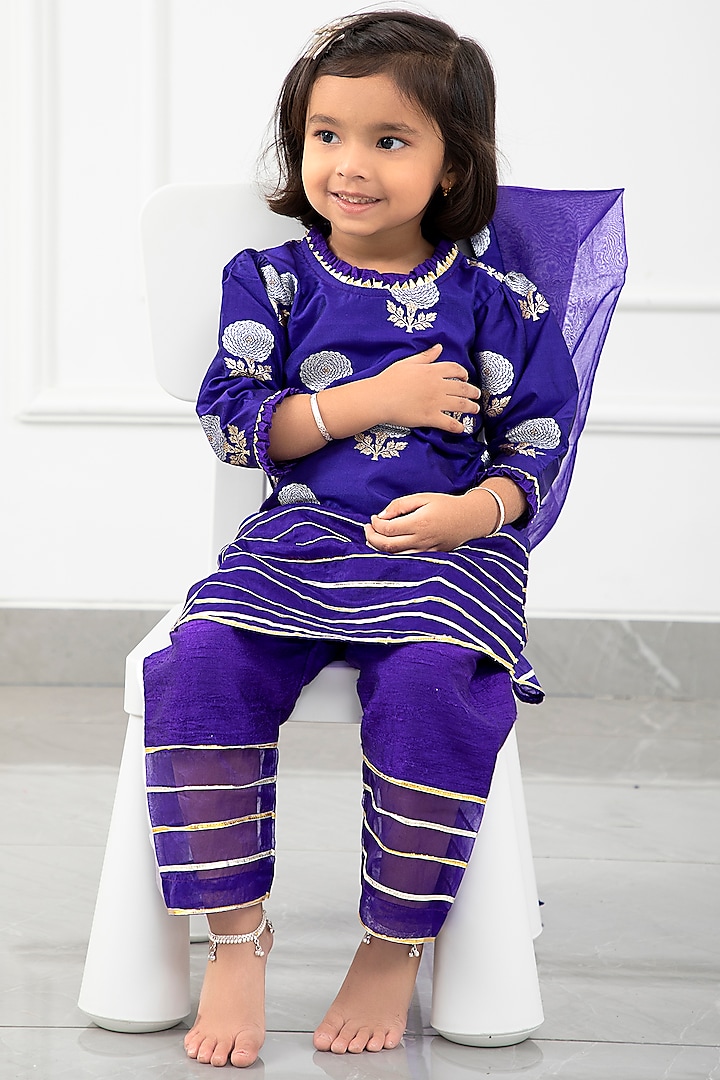 Purple Brocade Embroidered Kurta Set For Girls by Kirti Agarwal Pret n Couture at Pernia's Pop Up Shop