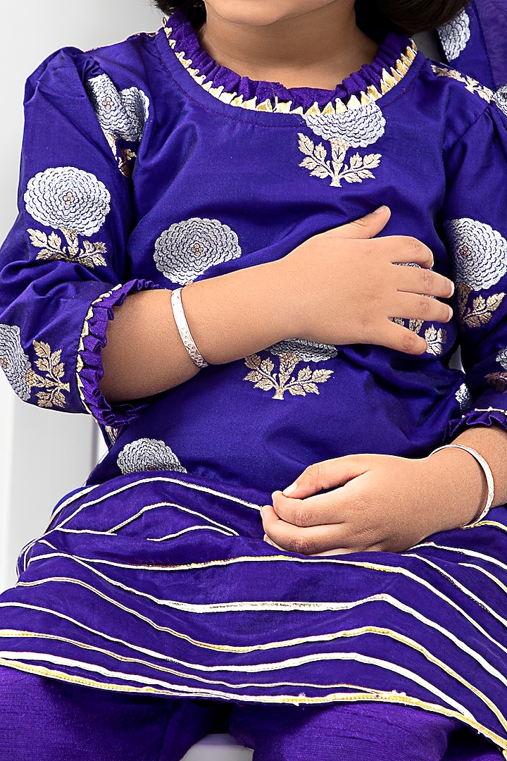 Purple Brocade Embroidered Kurta Set For Girls by Kirti Agarwal Pret n Couture at Pernia's Pop Up Shop