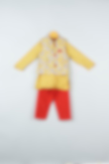 Mustard Kurta Set With Printed Bundi Jacket For Boys by Kirti Agarwal Pret n Couture